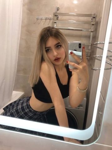 Ева